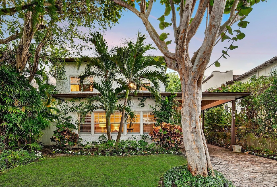 For Sale $1,895,000 • Co-Listing Agent