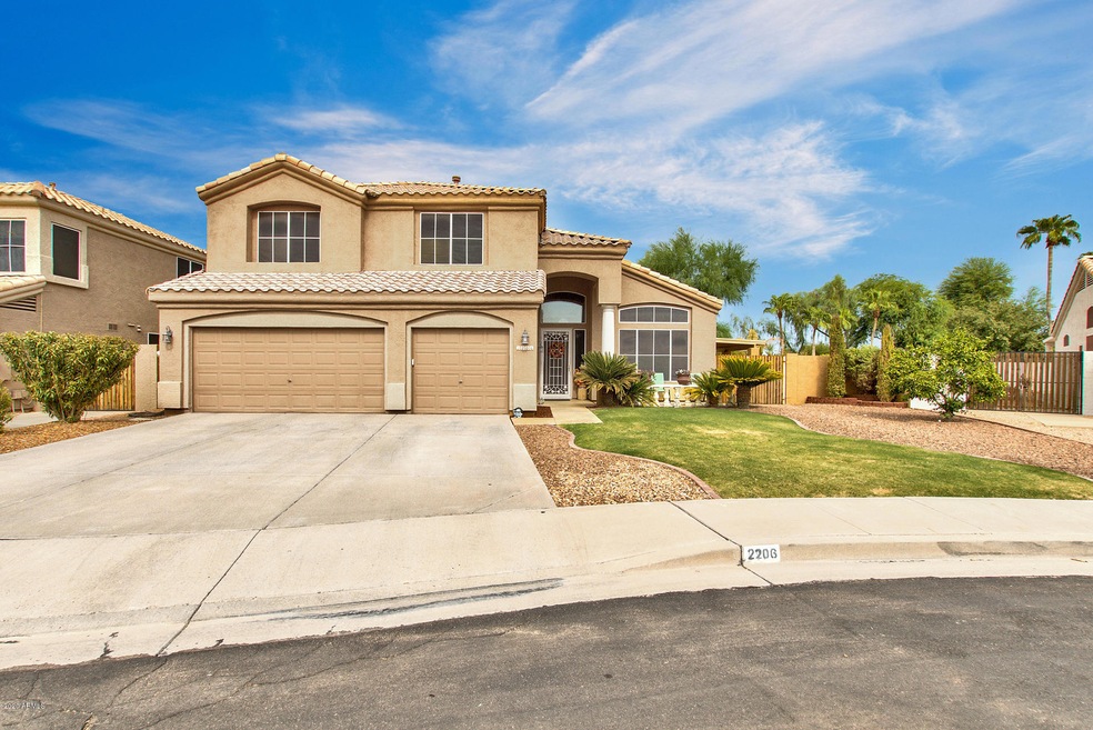 2206 S Revolta, Mesa, AZ 85209 - photo 1