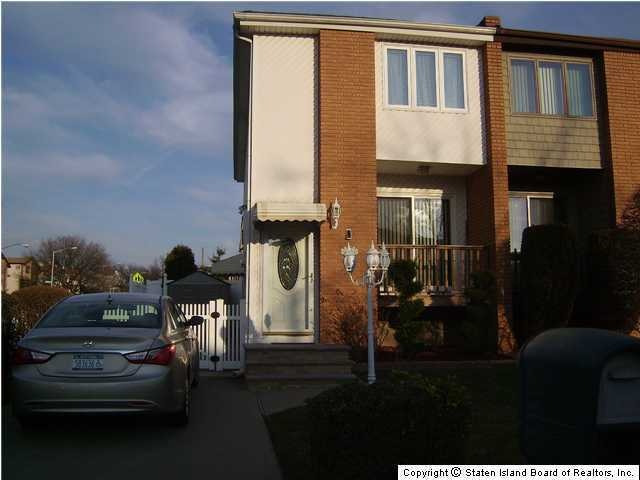 283 Elverton Ave, Staten Island, NY 10308 - photo 1