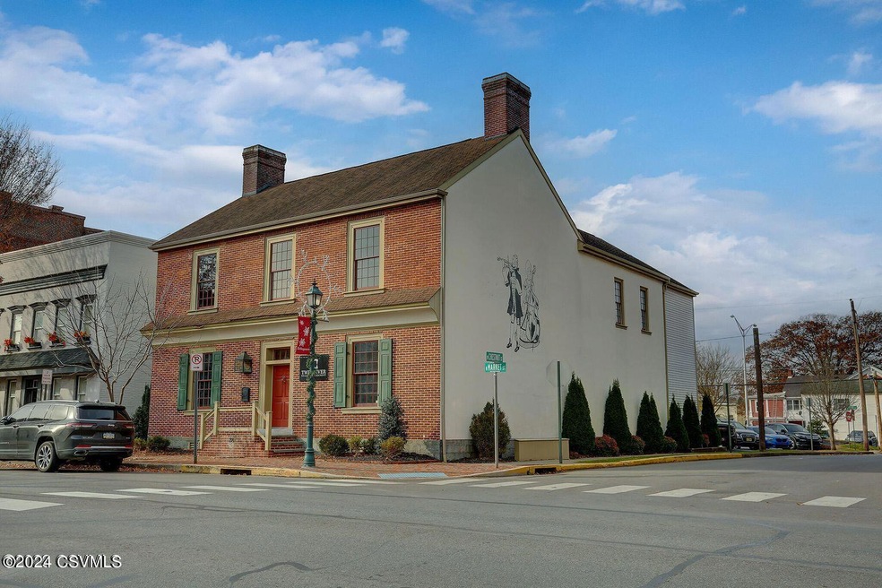 28 N Market St, Selinsgrove, PA 17870 | MLS# 20-96106