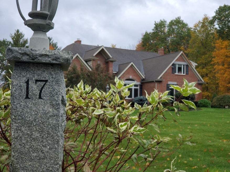 17 Sandy Ridge Rd, Sterling, MA 01564 MLS 72713842