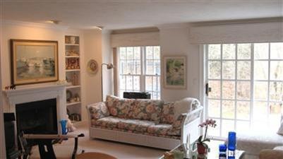 9 Hampton Ct unit 27, Mashpee, MA 02649 - photo 1