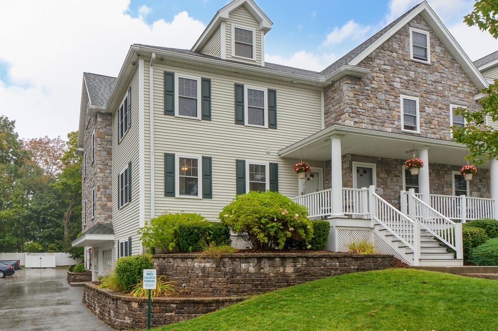 10 Pomeworth St unit A, Stoneham, MA 02180 - photo 1