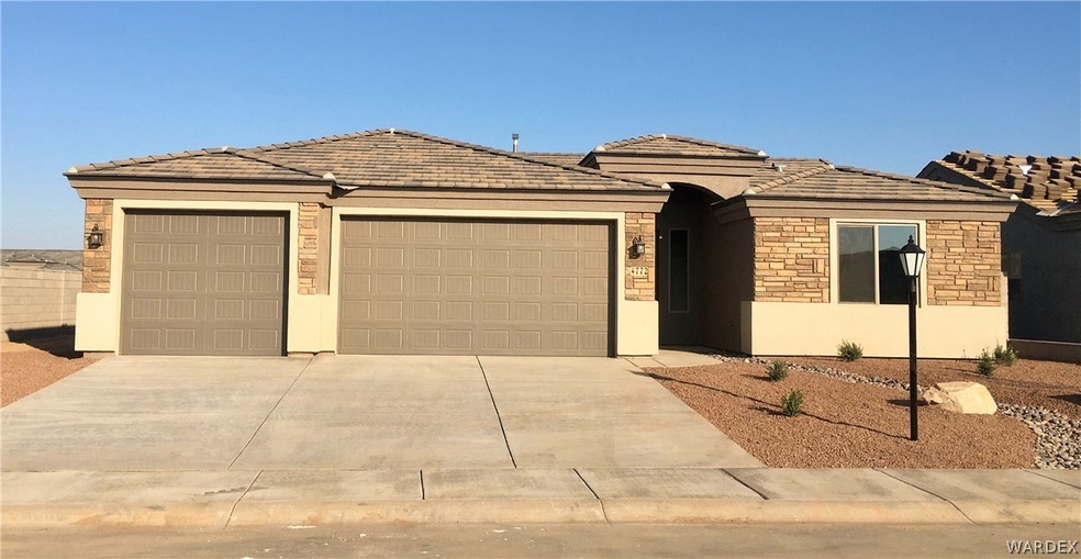 4772 E Old West Rd, Kingman, AZ 86401 - photo 1