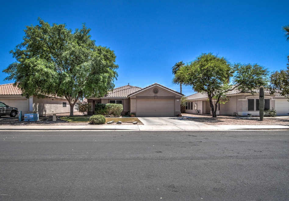 8311 E Posada Ave unit 4, Mesa, AZ 85212 - photo 1