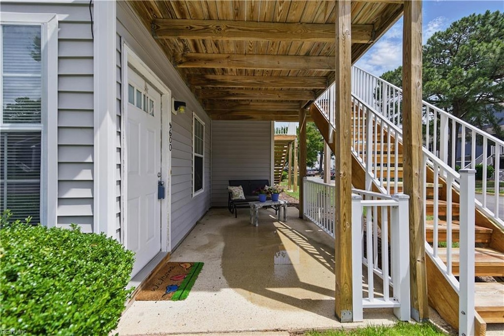 5600 Landfall Dr unit 102, Virginia Beach, VA 23462 - photo 1