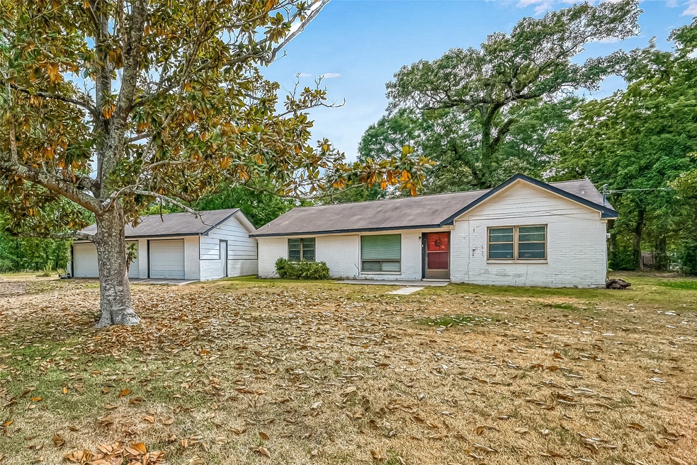 29715 Nichols Sawmill Rd, Magnolia, TX 77355 - photo 1