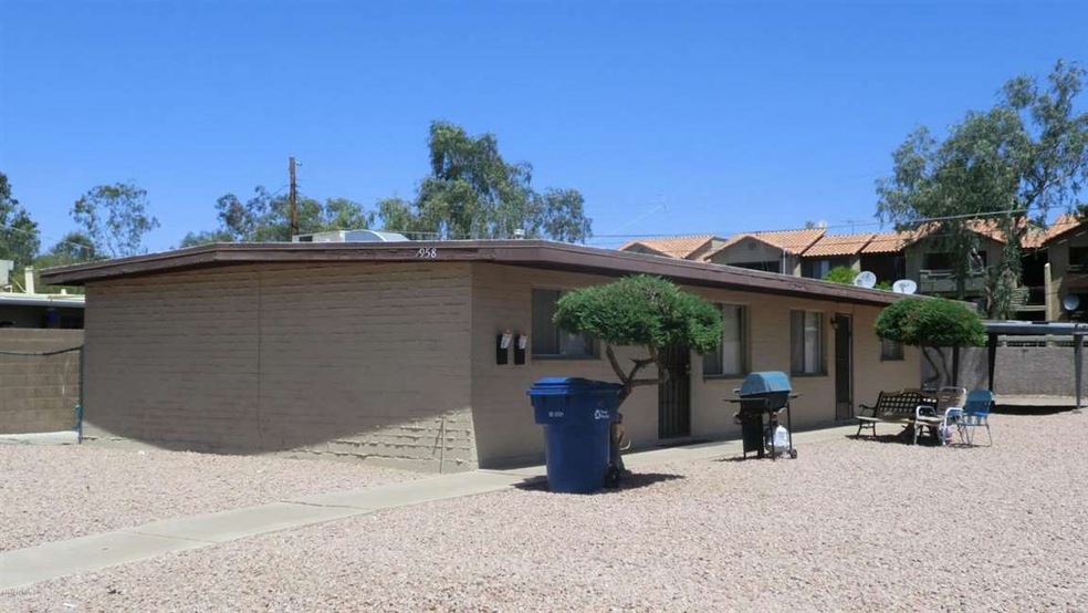 GREAT DUPLEX IN GREAT TEMPE NEIGHORHOOD
