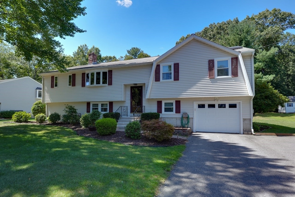 6 Fairfax St, Burlington, MA 01803 - photo 1