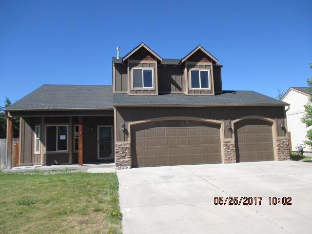 5252 Amberview Ln, Klamath Falls, OR 97603 - photo 1