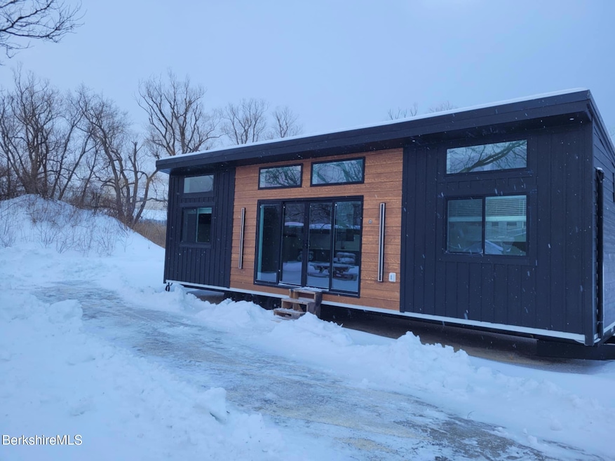 Front of Mandufactured Home