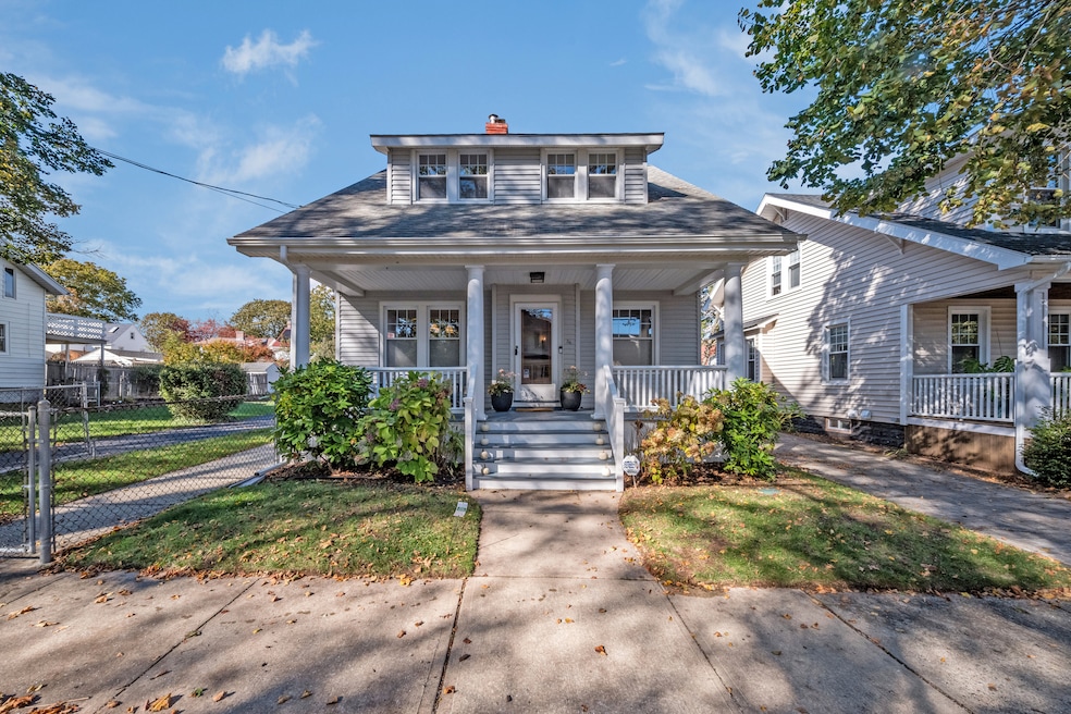 34 Beecher Place, New Haven, CT 06512 - photo 1