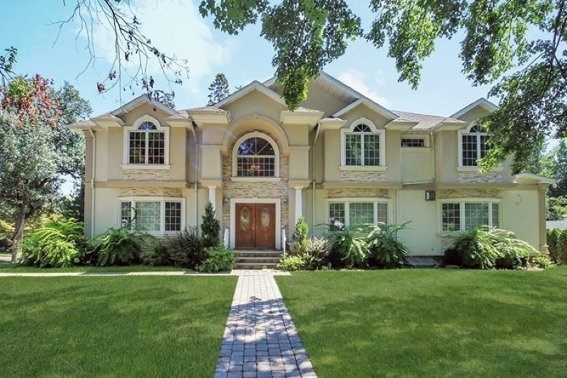 190 Hardenburgh Ave, Haworth, NJ 07641 - photo 1