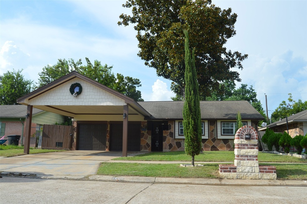 1714 Beaver Bend Rd, Houston, TX 77088 - photo 1