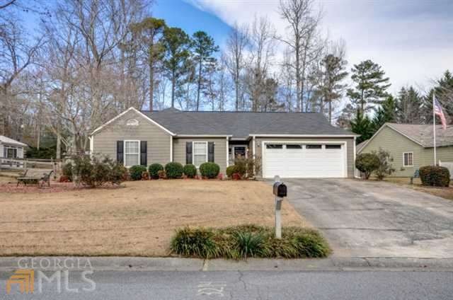 Welcome Home to this Beautiful 3 Bdrm / 2 Bath Ran