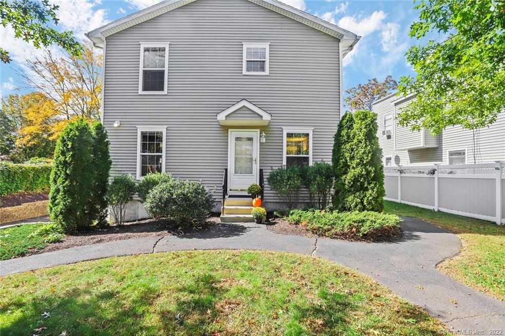 25 Sniffen St unit A, Norwalk, CT 06851 - photo 1