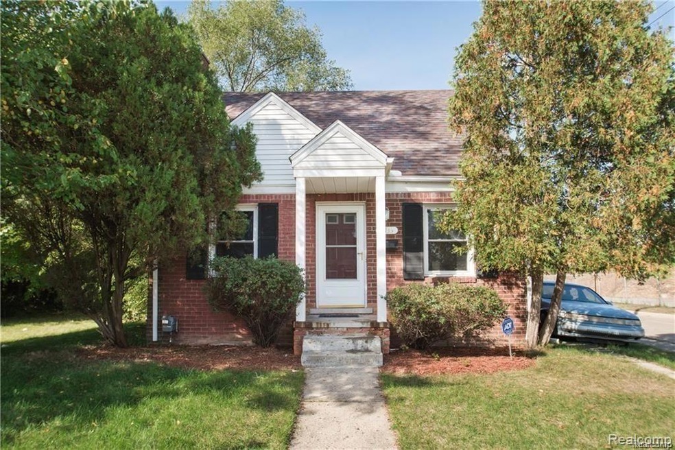 21433 Bethlawn Blvd, Ferndale, MI 48220 - photo 1