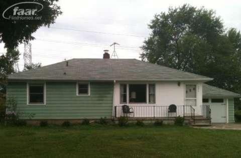 2471 Clayward Dr, Burton, MI 48509 - photo 1