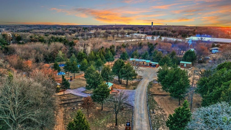 1152 County Road 147, Gainesville, TX 76240 - photo 1