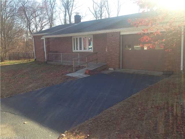 47 Katherine Ave, Danielson, CT 06239 - photo 1