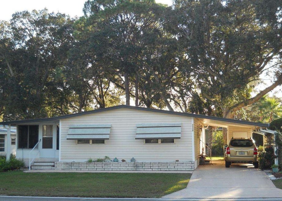 1110 GREENVIEW