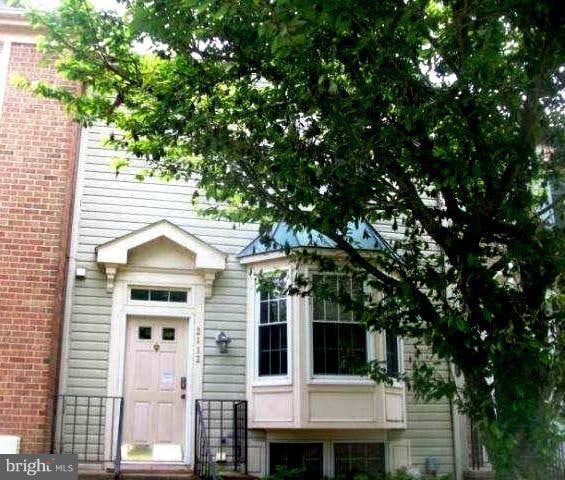 2112 Commissary Cir, Odenton, MD 21113 - photo 1