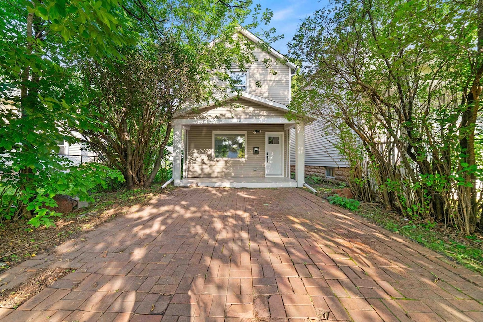 10 N 59th Ave W, Duluth, MN 55807 - photo 1