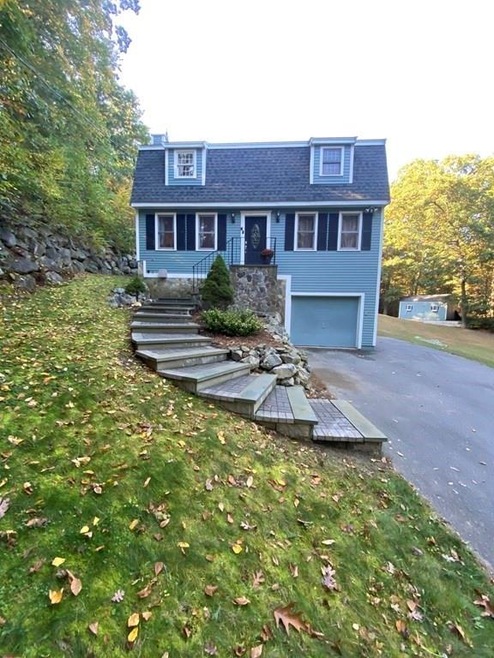 68 Searle St, Georgetown, MA 01833 - photo 1