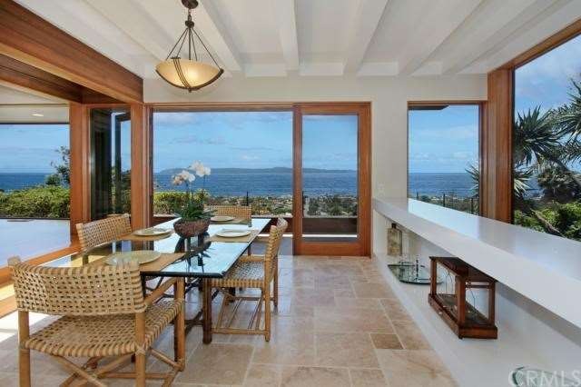 Ocean view dining room.