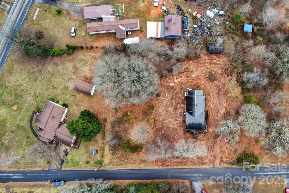 392 Preyer St, Shelby, NC 28152 - photo 1