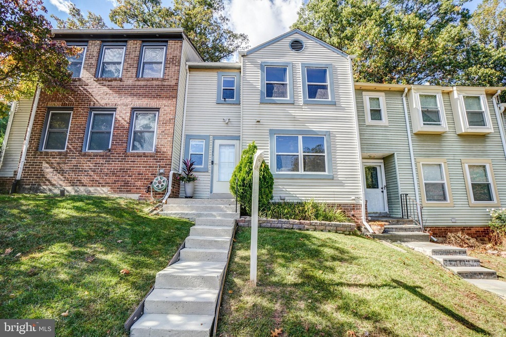 11745 Summer Oak Dr, Germantown, MD 20874 - photo 1