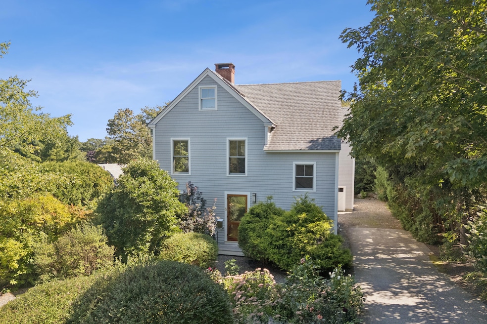 8 Cedar St, Camden, ME 04843 - photo 1