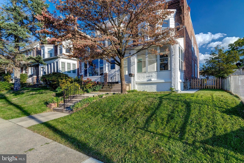 1241 E 13th St, Crum Lynne, PA 19022 - photo 1