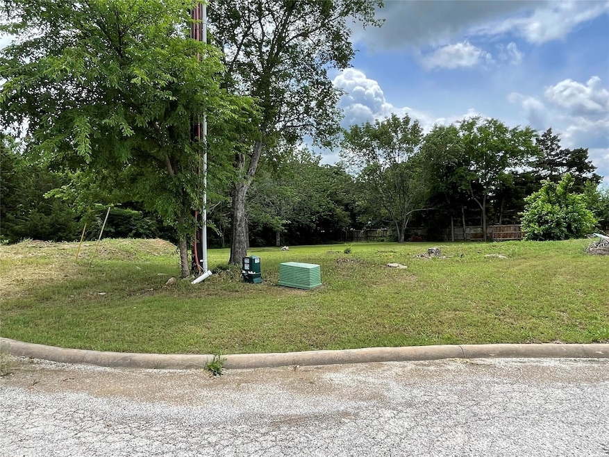 1130/ TBD W Amsden St, Denison, TX 75020 - photo 1