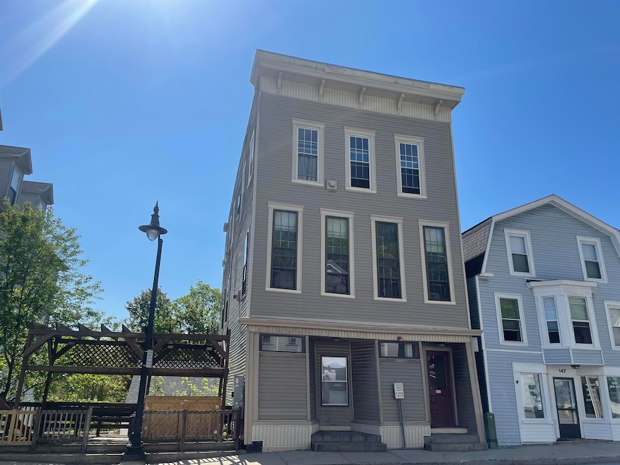 For Rent $1,775/month • Co-Listing Agent