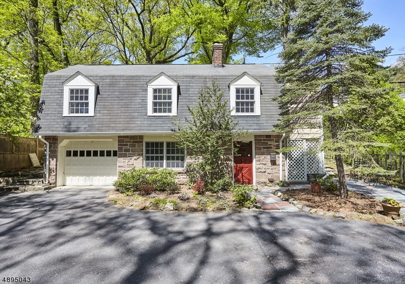 355 N Wyoming Ave, South Orange, NJ 07079 - photo 1