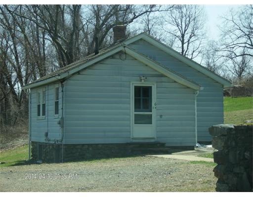 6 Porto Rico Rd, Worcester, MA 01603 - photo 1