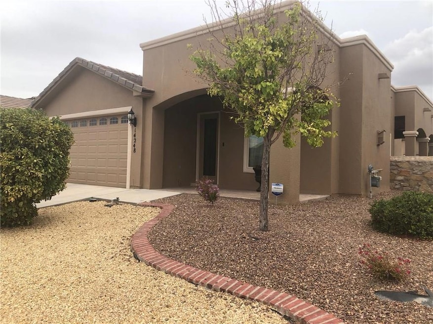 14248 Desert Sky Dr, Horizon City, TX 79928 - photo 1