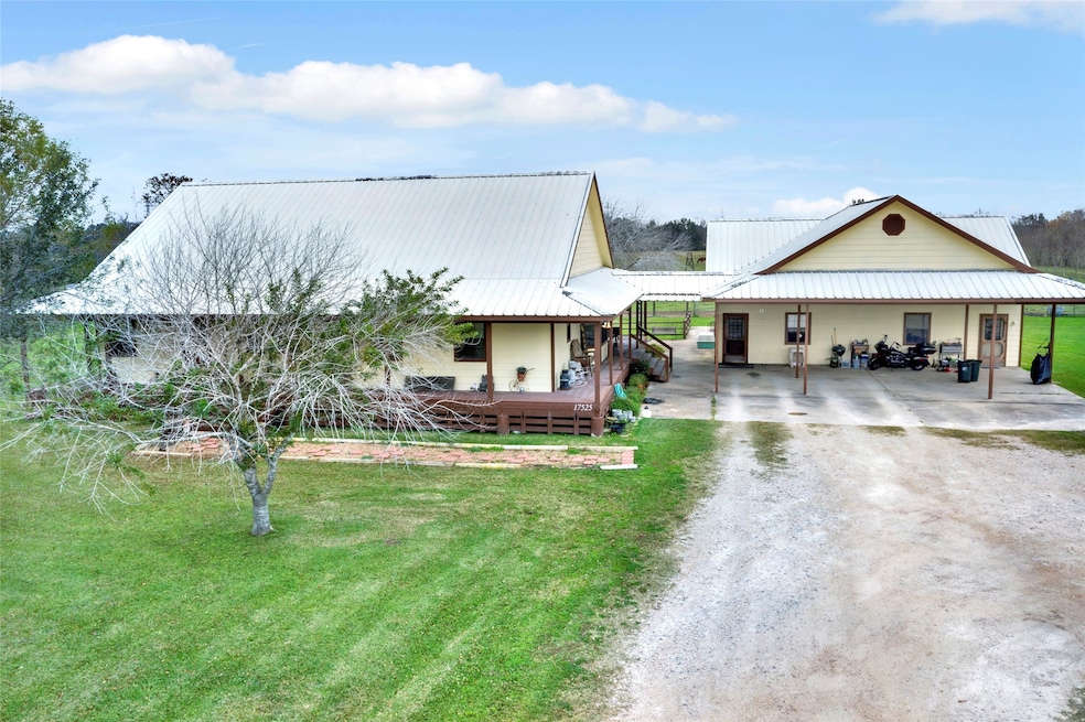17525 County Road 827, Pearland, TX 77584 - photo 1
