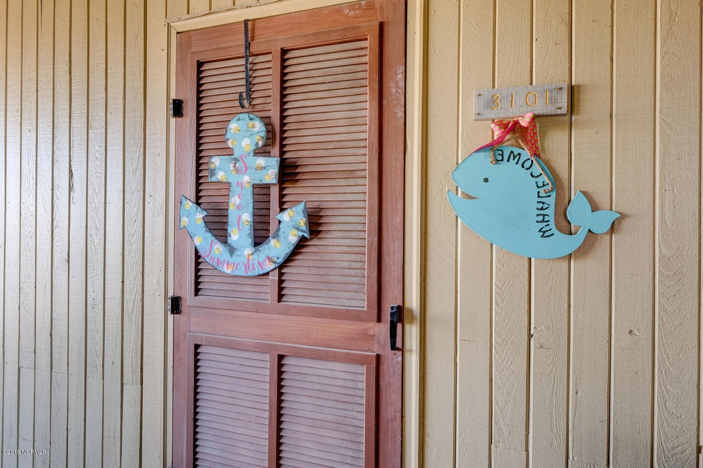 1866 New River Inlet Rd Unit-large-001-2