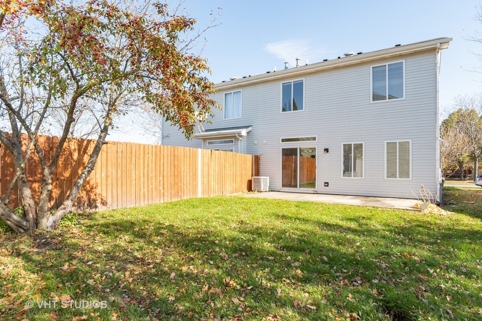 2705 Skylane Dr unit 1, Naperville, IL 60564 - photo 1