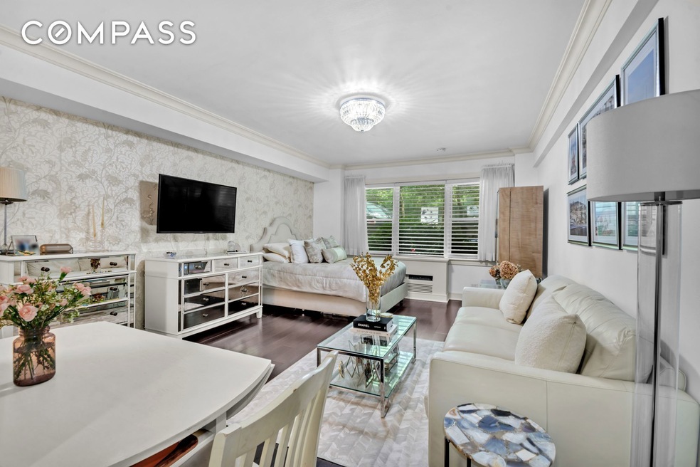 310 E 49th St unit 1E, New York, NY 10017 - photo 1