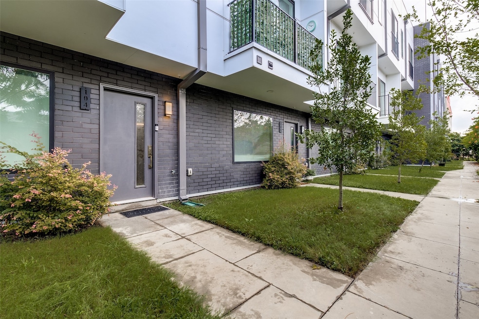 4640 Munger Ave unit 104, Dallas, TX 75204 - photo 1