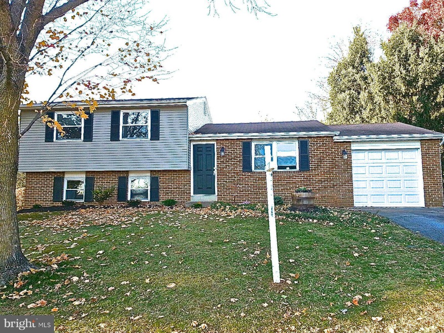 307 Glade Blvd, Walkersville, MD 21793 - photo 1