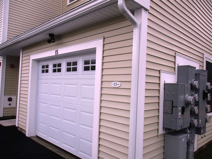 15 Bennett St, Nashua, NH 03064 - photo 1