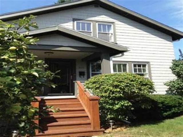 1129 N 49th Ave E, Duluth, MN 55804 - photo 1