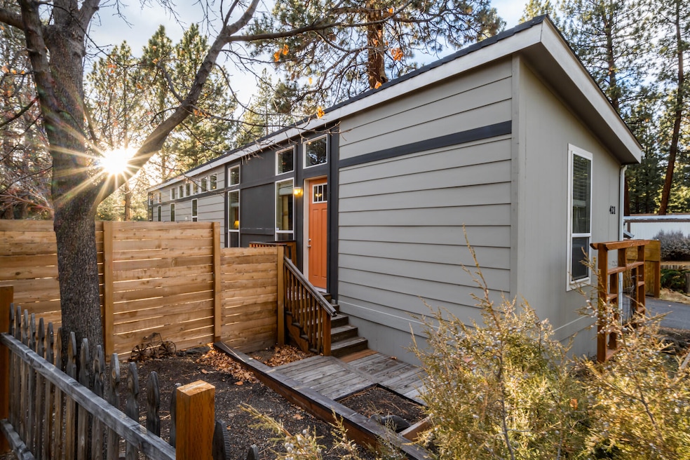 19930 Limelight Dr unit 421, Bend, OR 97702 - photo 1