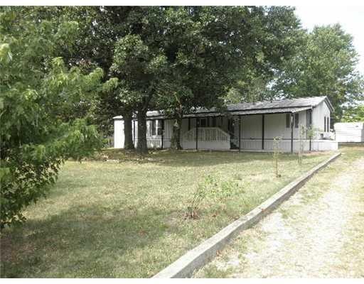 1038 Meadowlark Ln, Colcord, OK 74338 - photo 1