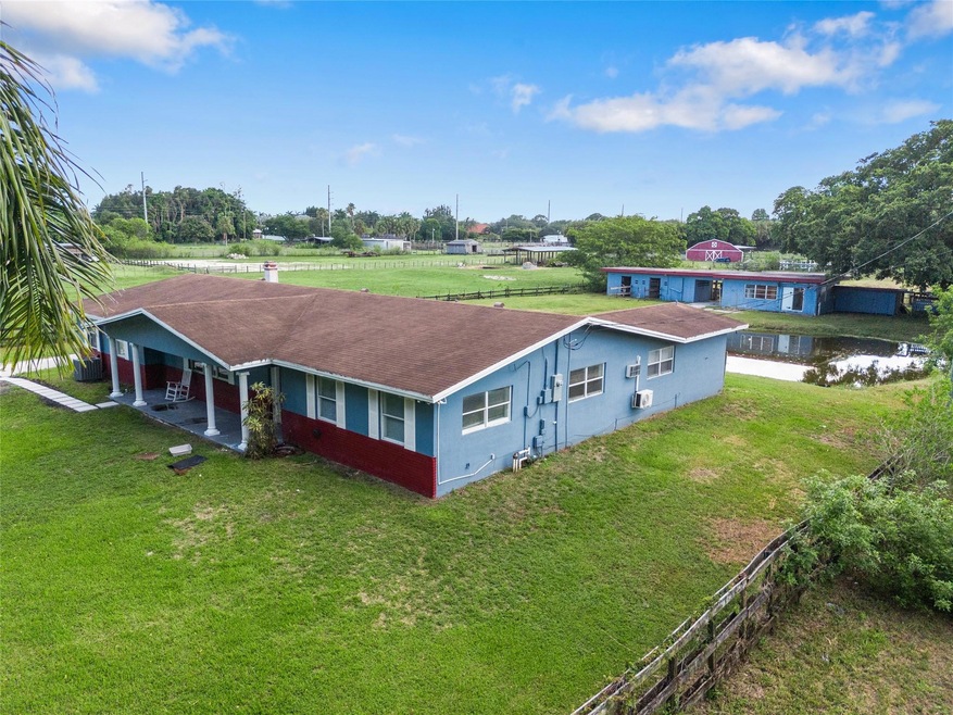 1901 SW 112th Ave, Davie, FL 33325 - photo 1