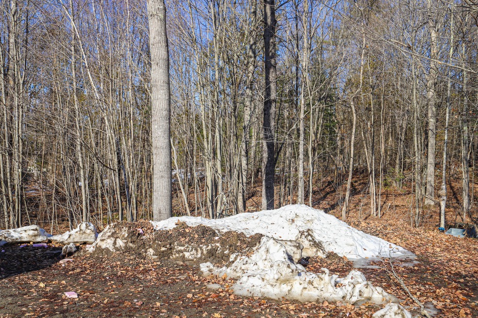 11 Triple Acres Dr West Gardiner - Land
